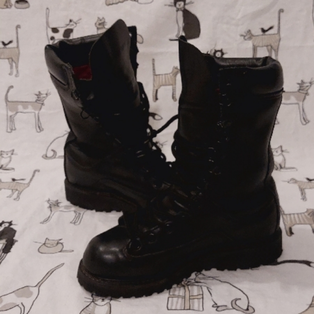 *steel toe* Black Leather Lace-Up Boots - Picture 5 of 9